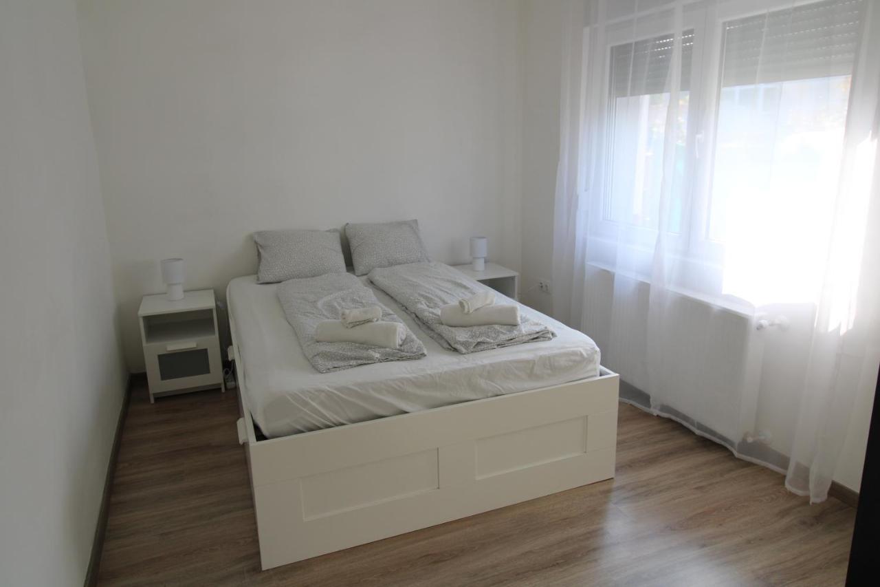 Garden Apartman House Lejlighed Pécs Eksteriør billede