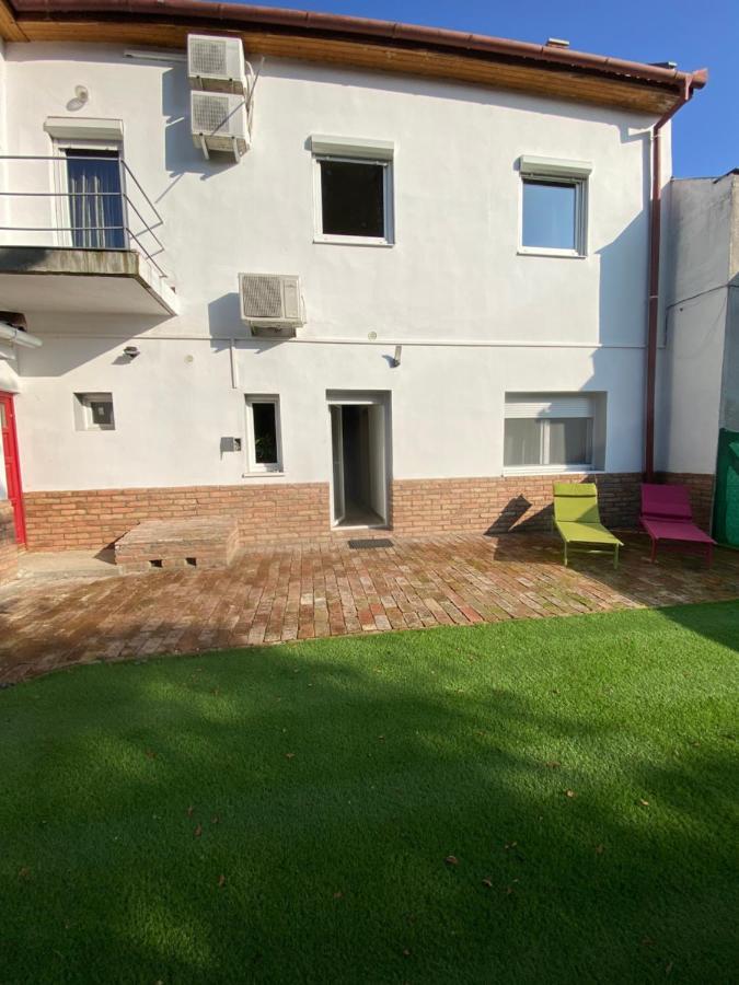 Garden Apartman House Lejlighed Pécs Eksteriør billede